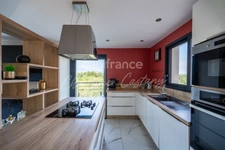 Maison à vendre  proche Céret en exclusivité 5 pièces A MAUREILLAS LAS ILLAS (66) Avec grand garage appartement et vue superbe sur nature
