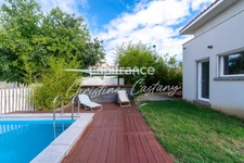 Maison à vendre 5 pièces (66) 115 M2 en 3 faces avec piscine garage et stationnement camping car - Proche plage SAINT CYPRIEN et lac de VILLENEUVE DE LA RAHO A CORNEILLA DEL VERCOL 