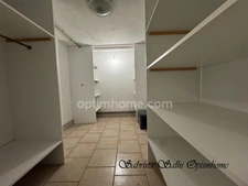 Cercie (69220) – Maison familiale lumineuse, 2 niveaux – Piscine – Vue vignes