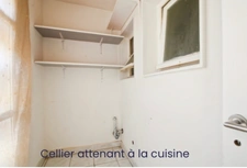 À Mâcon, appartement lumineux et traversant de 86,13 m² avec balcon, garage et cave – à personnaliser selon vos goûts ! Prix attractif : 100 000 €