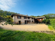 Maison de caractère avec vue imprenable 156 m² – Terrain 2 500 m² – Chénas (69840)