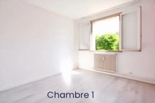 À Mâcon, appartement lumineux et traversant de 86,13 m² avec balcon, garage et cave – à personnaliser selon vos goûts ! Prix attractif : 100 000 €