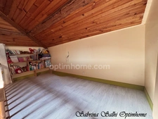 Maison de caractère atypique avec Terrain 1670 m² – Quincié-en-Beaujolais 69430
