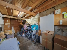 Maison rénovée avec goût au centre de Fleurance avec garage.