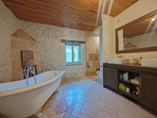 Maison individuelle en Pierre située à Le Brouilh-Monbert 