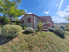 Chalet avec vue sur dégagée + terrain dans un parc de loisir résidentiel à 8 minutes de AUCH.