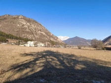 Terrain à vendre de 7345 M²  VEYNES (05)