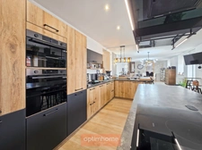 Longère rénovée 226 m² – 5 chambres – semi plain-pied – garage 70 m² – jardin plein sud