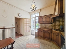 MAISON DE MAITRE A RENOVER 265 m² 7 CH GARAGE JARDIN EXPO SUD
