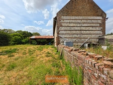 PROPRIÉTÉ DE CARACTÈRE – 213 M² – 6 CHAMBRES – GRANGE – DÉPENDANCES – TERRAIN 1 570 M²