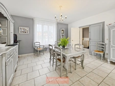 PROPRIÉTÉ DE CARACTÈRE – 213 M² – 6 CHAMBRES – GRANGE – DÉPENDANCES – TERRAIN 1 570 M²