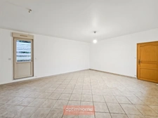 MAISON SEMI PLAIN-PIED 123 m² AVEC PORCHE ET DEPENDANCES