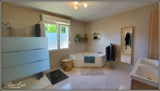 MAISON INDIVIDUELLE 175 m² SEMI PLAIN-PIED SOUS-SOL JARDIN EXPO SUD