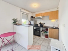 APPARTEMENT T2 AVEC BALCON ET PARKING - RESIDENCE RECENTE