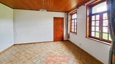 LONGERE SEMI PLAIN-PIED 132 M² 4 CH GARAGE JARDIN EXPO SUD
