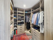 MAISON SEMI PLAIN-PIED 150 m² 4 CHAMBRES SOUS-SOL COMPLET JARDIN EXPO SUD