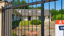 LONGERE SEMI PLAIN-PIED 140 m² 3 CH GARAGE JARDIN EXPO SUD-OUEST