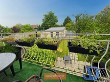 MAISON DE VILLE 104 m² 3 CH JARDIN SATIONNEMENT PRIVATIF