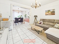 MAISON DE VILLE 104 m² 3 CH JARDIN SATIONNEMENT PRIVATIF