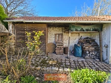 MAISON DE MAITRE A RENOVER 265 m² 7 CH GARAGE JARDIN EXPO SUD