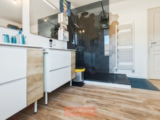 MAISON CONTEMPORAINE 132 m² 4 CHAMBRES BUREAU GARAGE JARDIN EXPO SUD