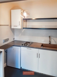 IMMEUBLE DE RAPPORT 3 STUDIOS LOUES