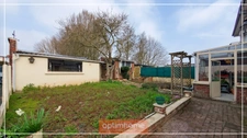 MAISON SEMI PLAIN-PIED 84 m² A RENOVER 4 CH GARAGE ATELIER JARDIN