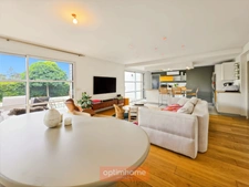 MAISON CONTEMPORAINE - PISCINE CHAUFFÉE - 145 m² - EXPO SUD