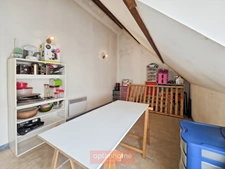 ENSEMBLE DE 2 MAISONS À RÉNOVER – IDÉAL INVESTISSEUR – 276 M²