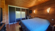 MAISON EN BOIS MASSIF HONKA 175 m² SEMI PLAIN-PIED AVEC BEAU JARDIN