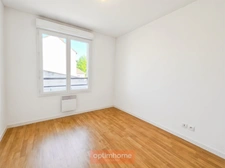 APPARTEMENT T2 AVEC BALCON ET PARKING - RESIDENCE RECENTE