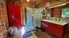 MAISON EN BOIS MASSIF HONKA 175 m² SEMI PLAIN-PIED AVEC BEAU JARDIN