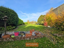 MAISON 137 m² SEMI PLAIN-PIED 3 CH BUREAU GARAGE JARDIN DEPENDANCES