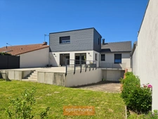 MAISON SEMI PLAIN-PIED 150 m² 4 CHAMBRES SOUS-SOL COMPLET JARDIN EXPO SUD