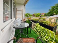 MAISON DE VILLE 104 m² 3 CH JARDIN SATIONNEMENT PRIVATIF