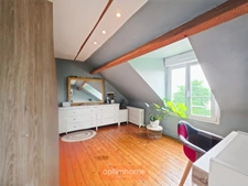MAISON DE VILLE 104 m² 3 CH JARDIN SATIONNEMENT PRIVATIF