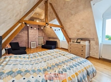 Longère rénovée 226 m² – 5 chambres – semi plain-pied – garage 70 m² – jardin plein sud