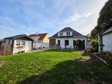 MAISON INDIVIDUELLE RENOVEE 120 m² 3 CH GARAGE JARDIN