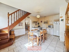ENSEMBLE DE 2 MAISONS À RÉNOVER – IDÉAL INVESTISSEUR – 276 M²