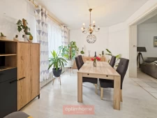 MAISON DE VILLE 104 m² 3 CH JARDIN SATIONNEMENT PRIVATIF