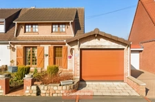 MAISON 98 m² 3 CHAMBRES VERANDA CAVE COMPLETE GRAND GARAGE