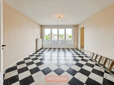 T4 de 83 m² – 3 chambres – Balcon – Cave – Garage – Résidence "Plein Sud" – ARRAS