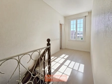 MAISON DE MAITRE A RENOVER 265 m² 7 CH GARAGE JARDIN EXPO SUD