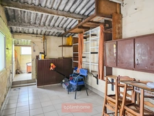MAISON DE RESIDENCE 90 M² 3 CH DOUBLE GARAGE CAVE JARDIN