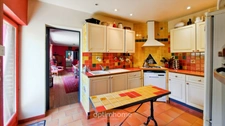 MAISON 191 m² SEMI PLAIN-PIED AVEC DEPENDANCES, GRANGE ET JARDIN