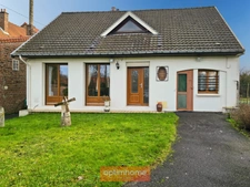 MAISON INDIVIDUELLE – 3 CHAMBRES – JARDIN – GARAGE + 5 GARAGES LOUÉS