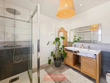 MAISON CONTEMPORAINE - PISCINE CHAUFFÉE - 145 m² - EXPO SUD