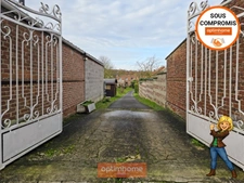 MAISON INDIVIDUELLE – 3 CHAMBRES – JARDIN – GARAGE + 5 GARAGES LOUÉS