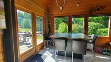 MAISON EN BOIS MASSIF HONKA 175 m² SEMI PLAIN-PIED AVEC BEAU JARDIN