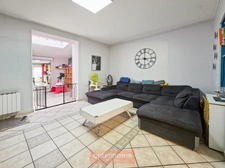 MAISON DE VILLE DE 146 M² – 4 CHAMBRES – BUREAU – COUR ET JARDIN